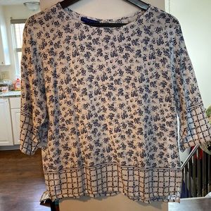 Simply Styled blouse, size medium